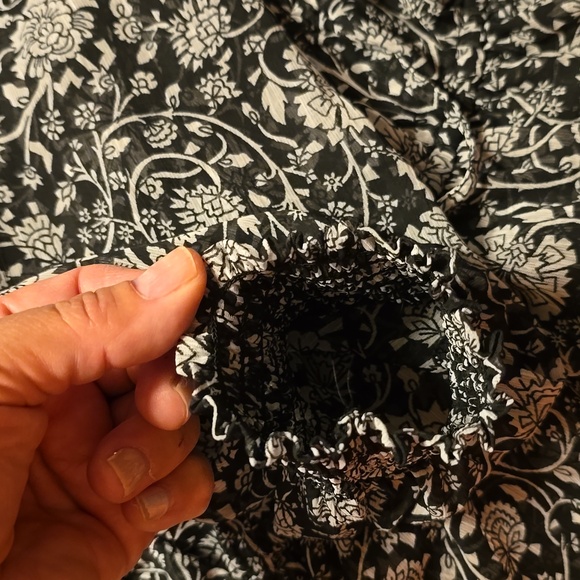 Shirt - Picture 7 of 8